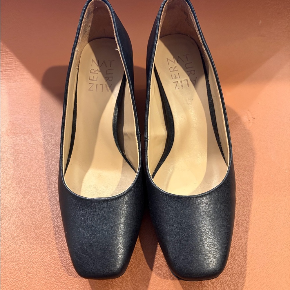 Naturalizer Black Square-Toe Leather Flats